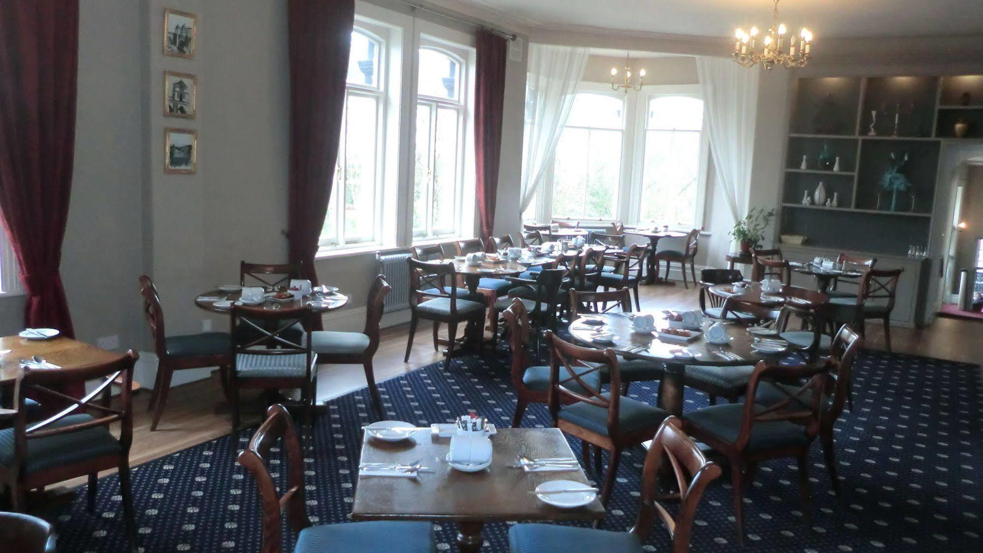 The Royal Hotel Llangollen Kültér fotó