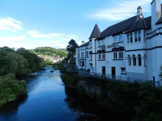 The Royal Hotel Llangollen Kültér fotó